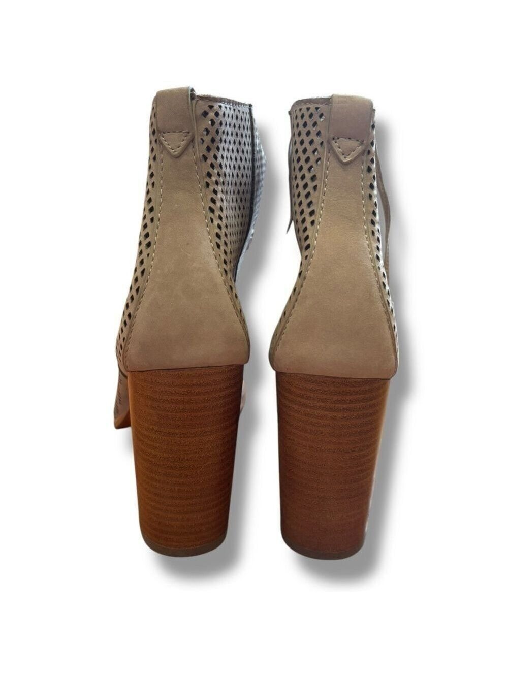 NWOB Frye Taupe Tan Perforated Ghillie Corset Lace Up Booties Size 8M - Picture 5 of 10